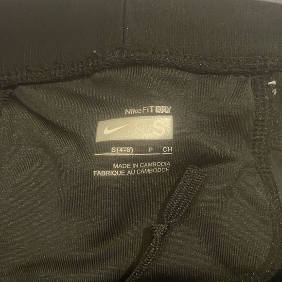 Nike Leggings - Picture 3 of 4